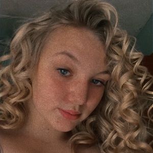 Meet your Posher, Isabelle